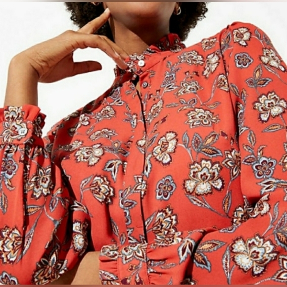 LOFT Dresses & Skirts - LOFT Floral Print Dress - NWOT